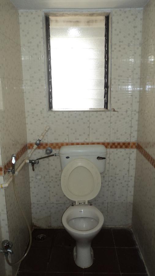 Girija Payyade Hotel Kalyan Ngoại thất bức ảnh